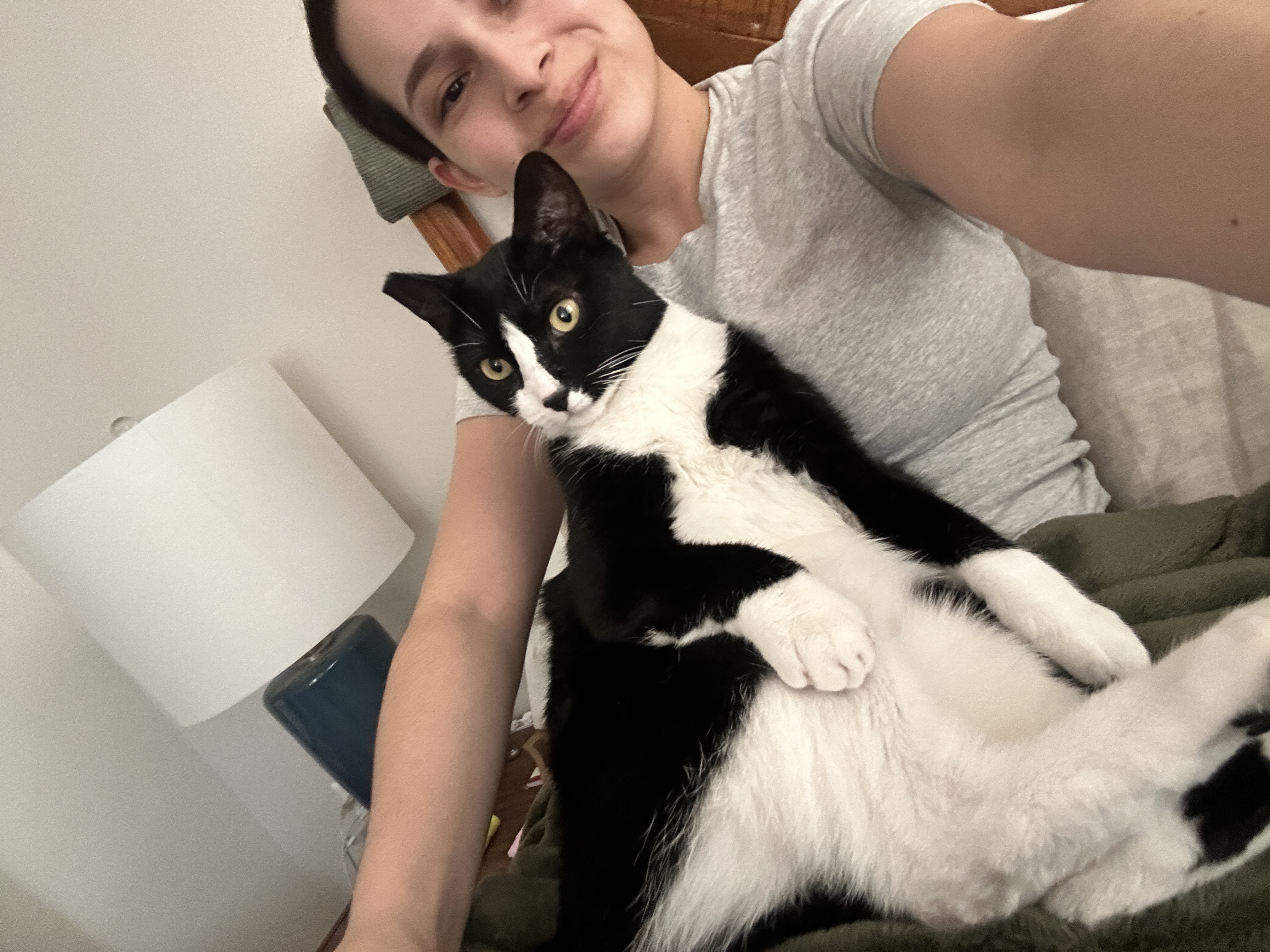 Yessica with a cat